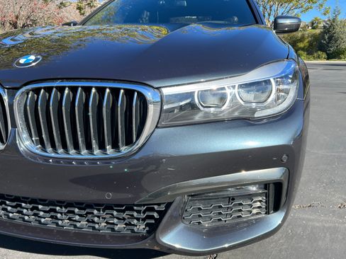 Used 2019 BMW 740i w/ Executive Package image 6