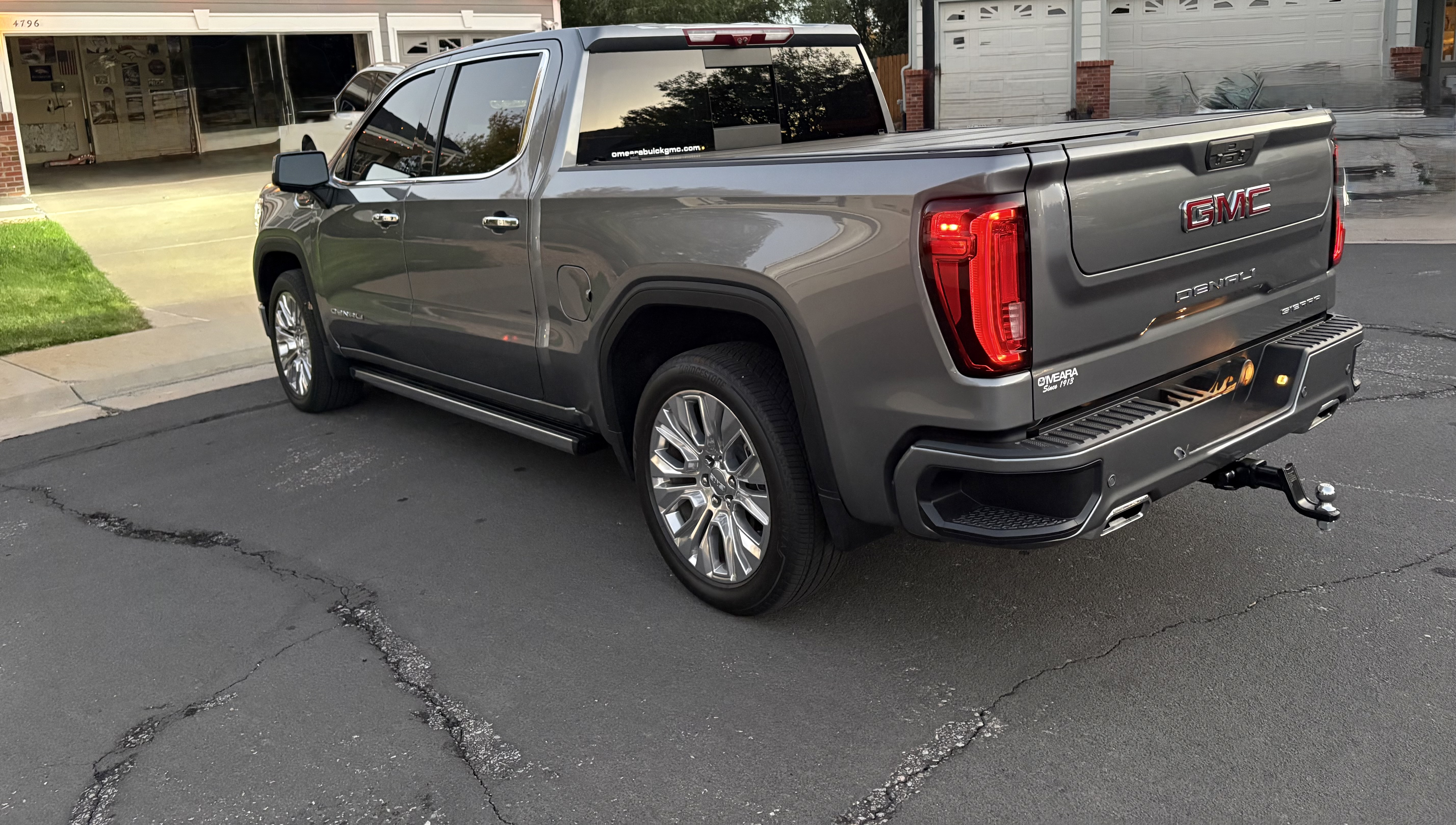 Used 2020 GMC Sierra 1500 Denali w/ Denali Ultimate Package AWD/4WD image 4