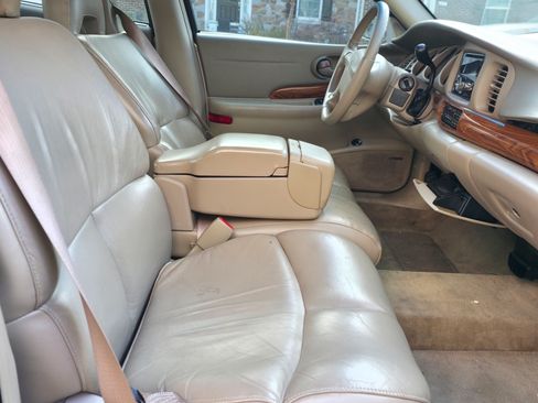 Used 2000 Buick Le Sabre Custom w/ Luxury Opt Pkg image 10