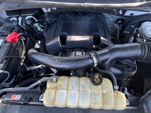 Used 2020 Ford F150 XLT w/ Equipment Group 302A Luxury image 8