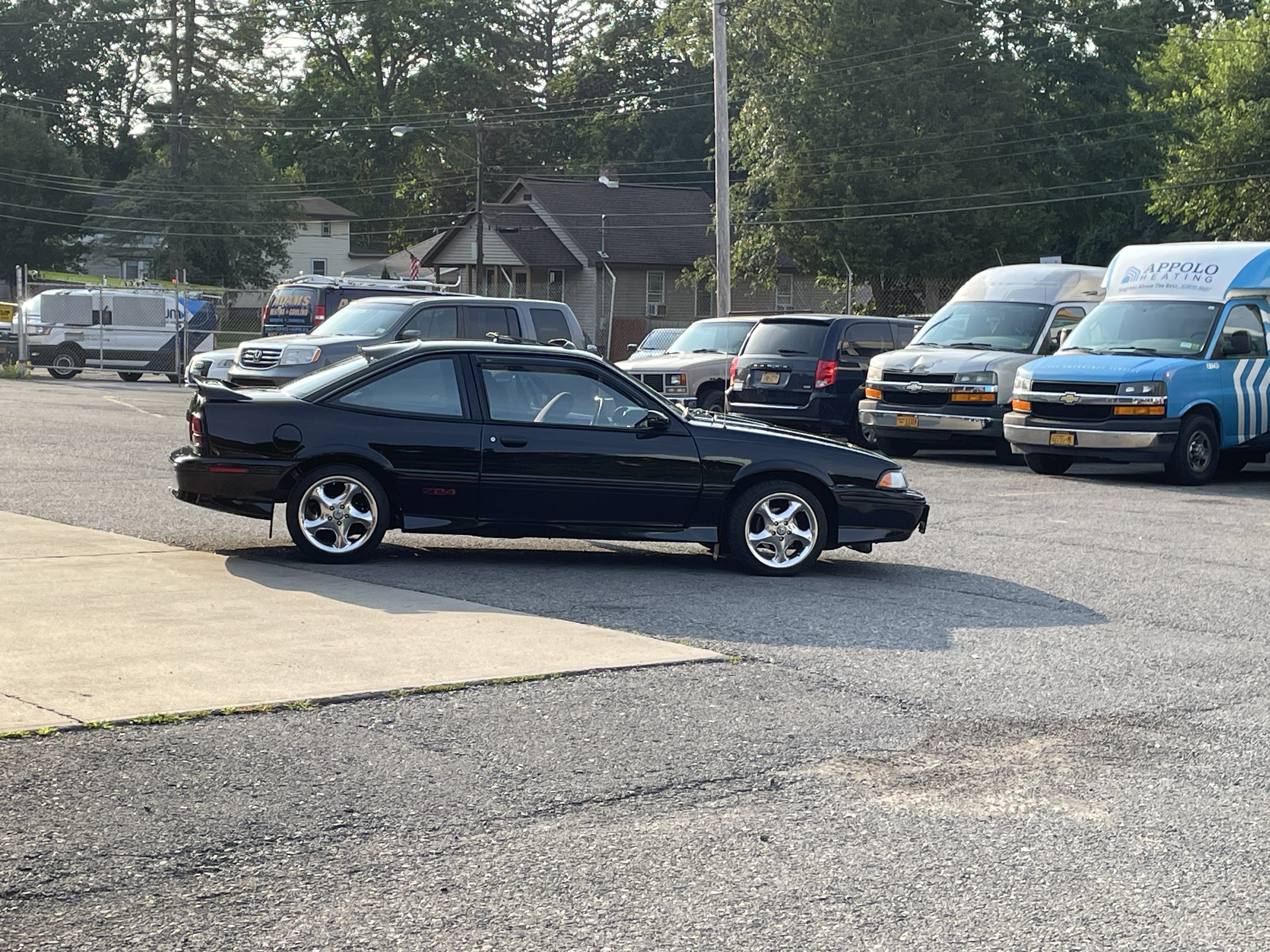Used 1992 Chevrolet Cavalier Z24 FWD image 8