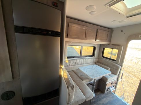 Used 2019 Ford F350 Lariat w/ Lariat Ultimate Package image 18