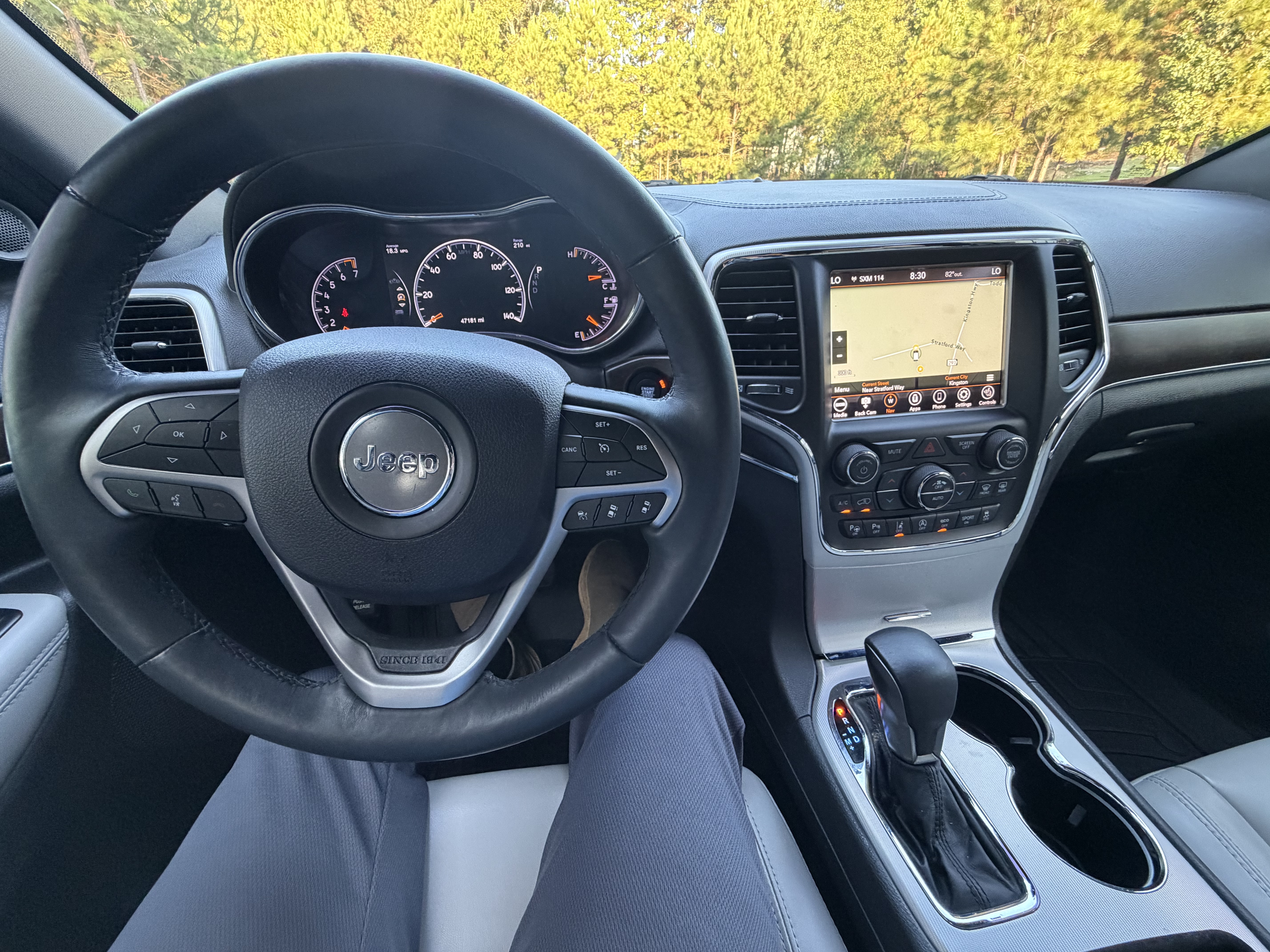Used 2018 Jeep Grand Cherokee Limited RWD image 16