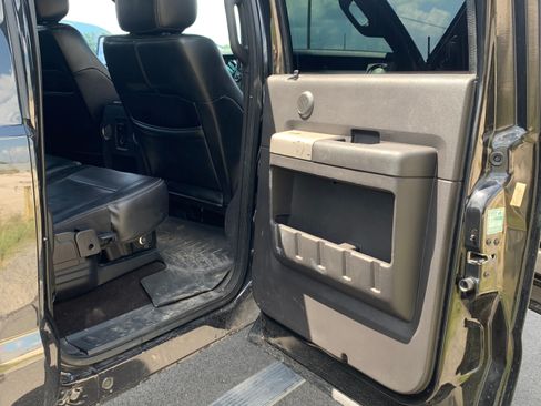 Used 2015 Ford F250 Lariat w/ Lariat Ultimate Package image 15