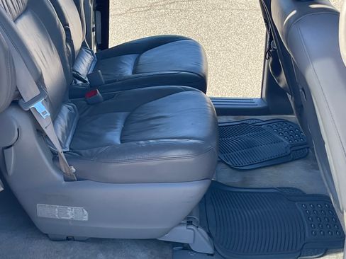 Used 2008 Toyota Sienna XLE Limited image 19