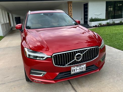 Used 2018 Volvo XC60 T6 Inscription w/ Convenience Package AWD/4WD image 10