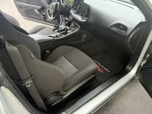 Used 2022 Dodge Challenger R/T RWD image 11