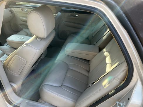 Used 2008 Cadillac DTS image 15