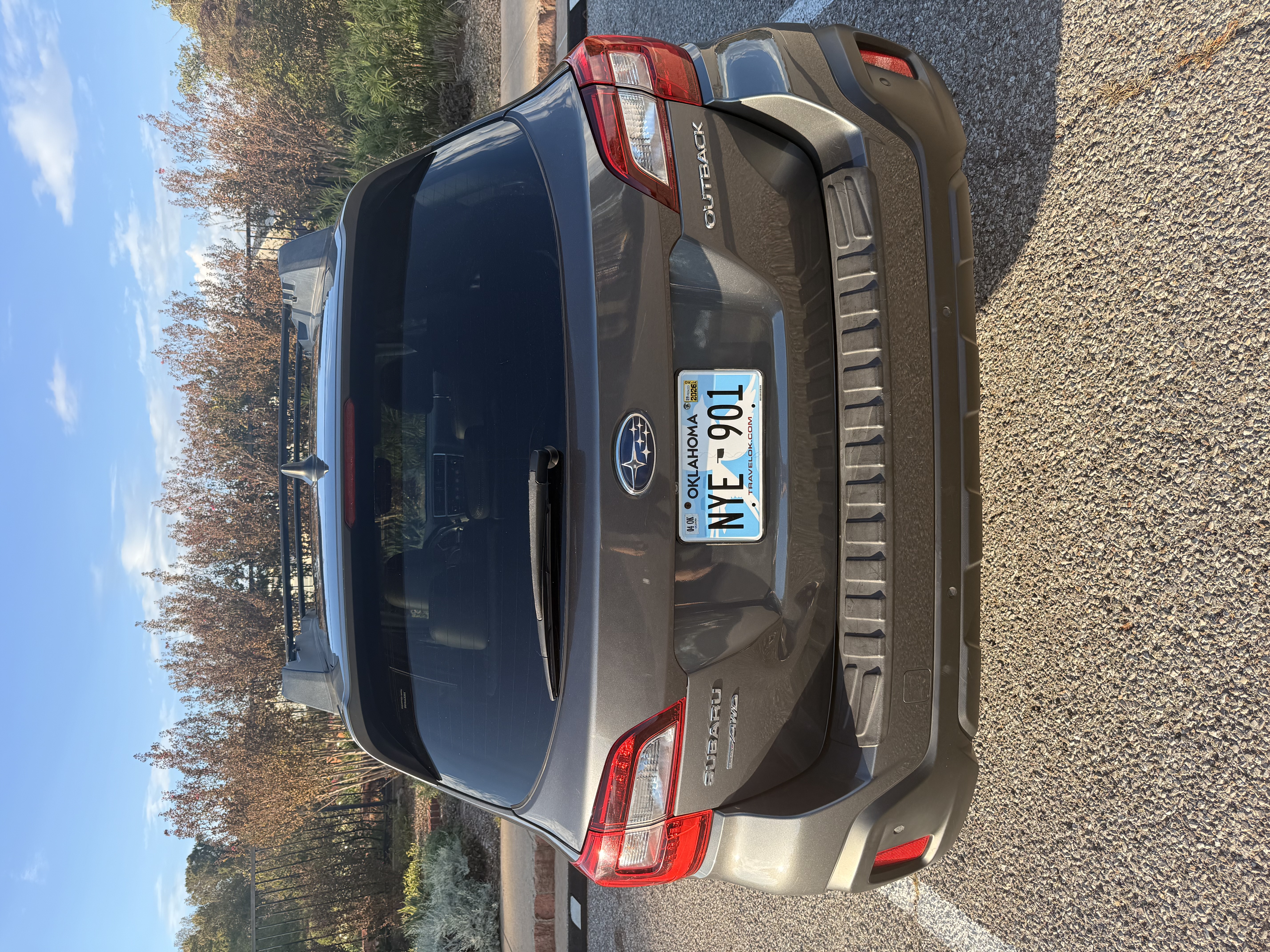 Used 2019 Subaru Outback 2.5i Limited AWD/4WD image 10