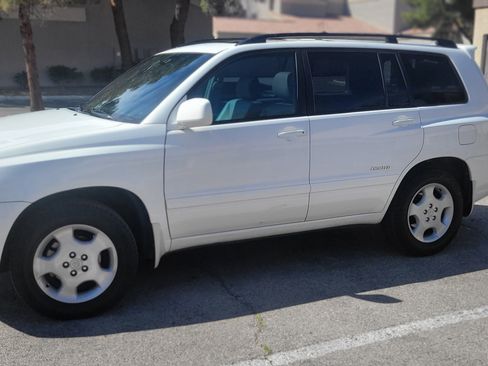 Used 2006 Toyota Highlander Limited image 4