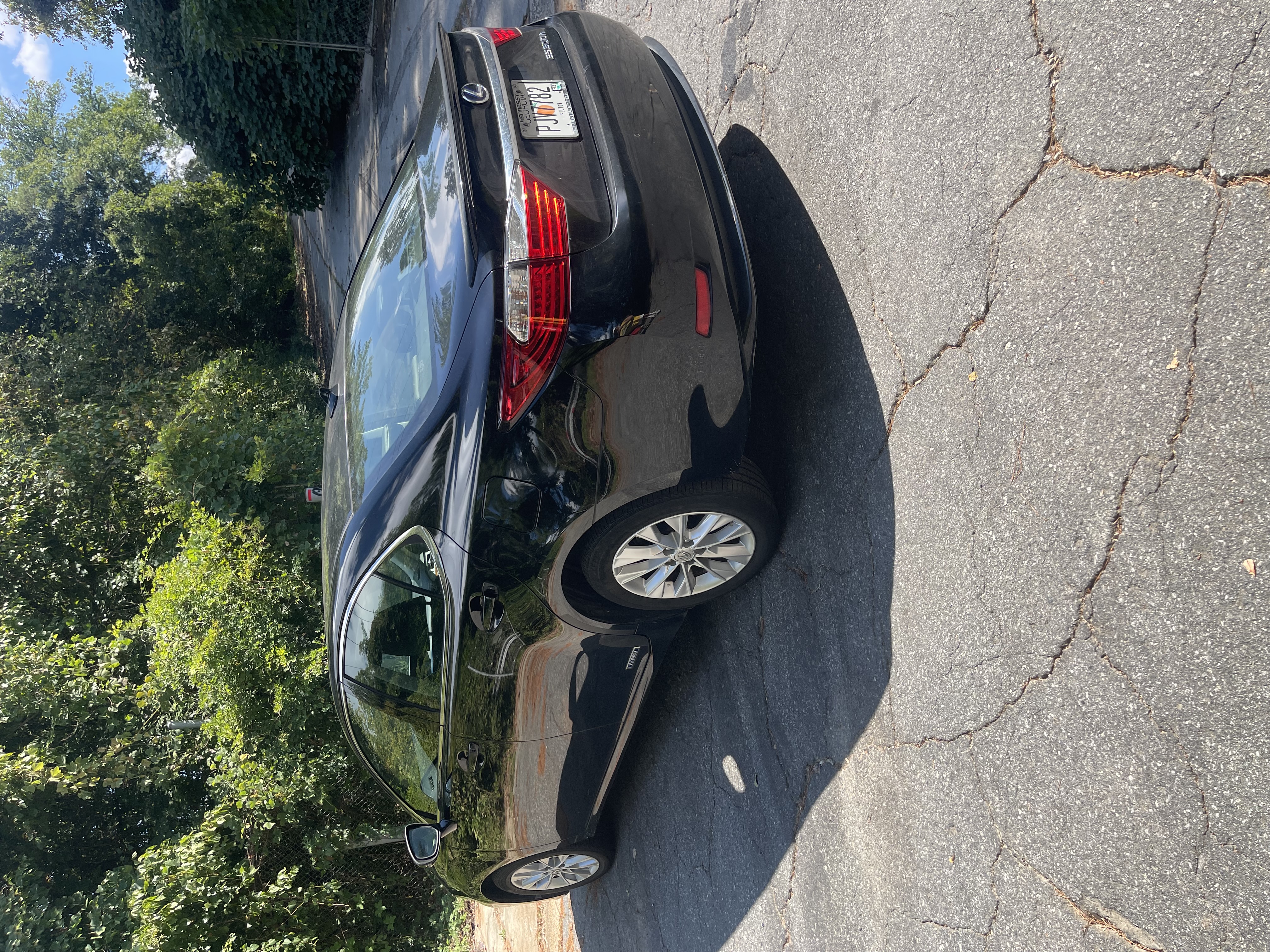 Used 2013 Lexus ES 300h w/ Premium Pkg FWD image 4