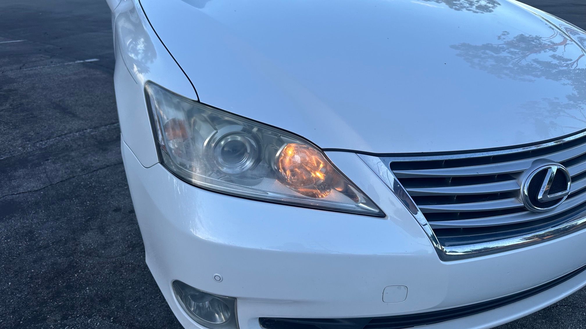 Used 2010 Lexus ES 350 w/ Preferred Accessory Package FWD image 26