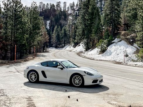 Used 2019 Porsche 718 Cayman image 11