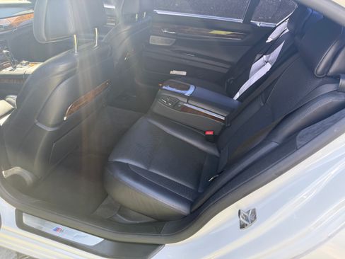 Used 2015 BMW 760Li RWD image 13
