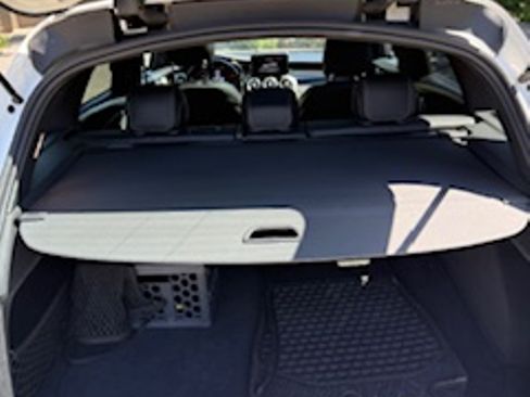 Used 2018 Mercedes-Benz GLC 300 4MATIC image 16