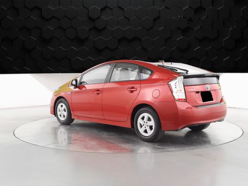 Used 2011 Toyota Prius Two image 30