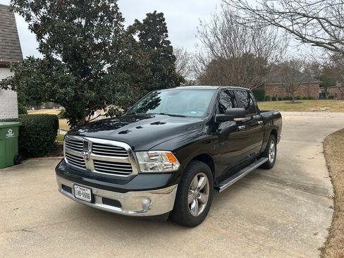 Used 2015 RAM 1500 Lone Star image 1