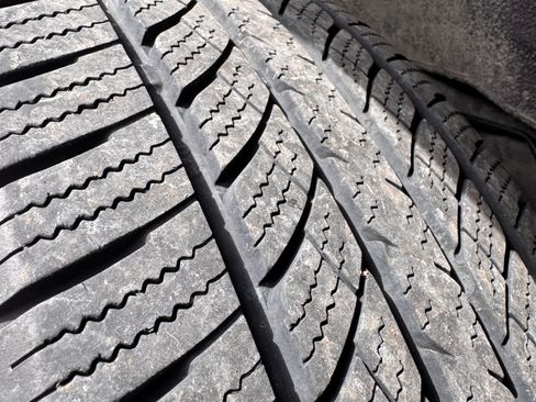 Used 2011 Mercury Mariner 2WD w/ 101A Rapid Spec Order Code image 9