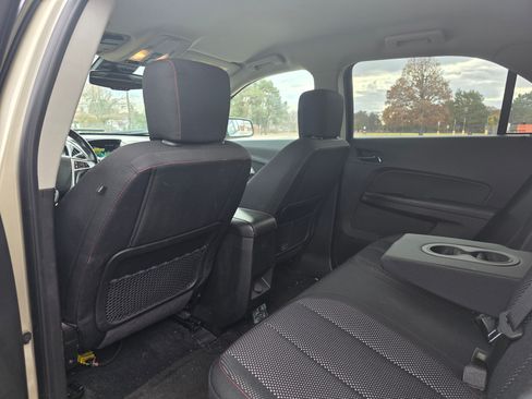 Used 2015 Chevrolet Equinox LT w/ Driver Convenience Package image 11