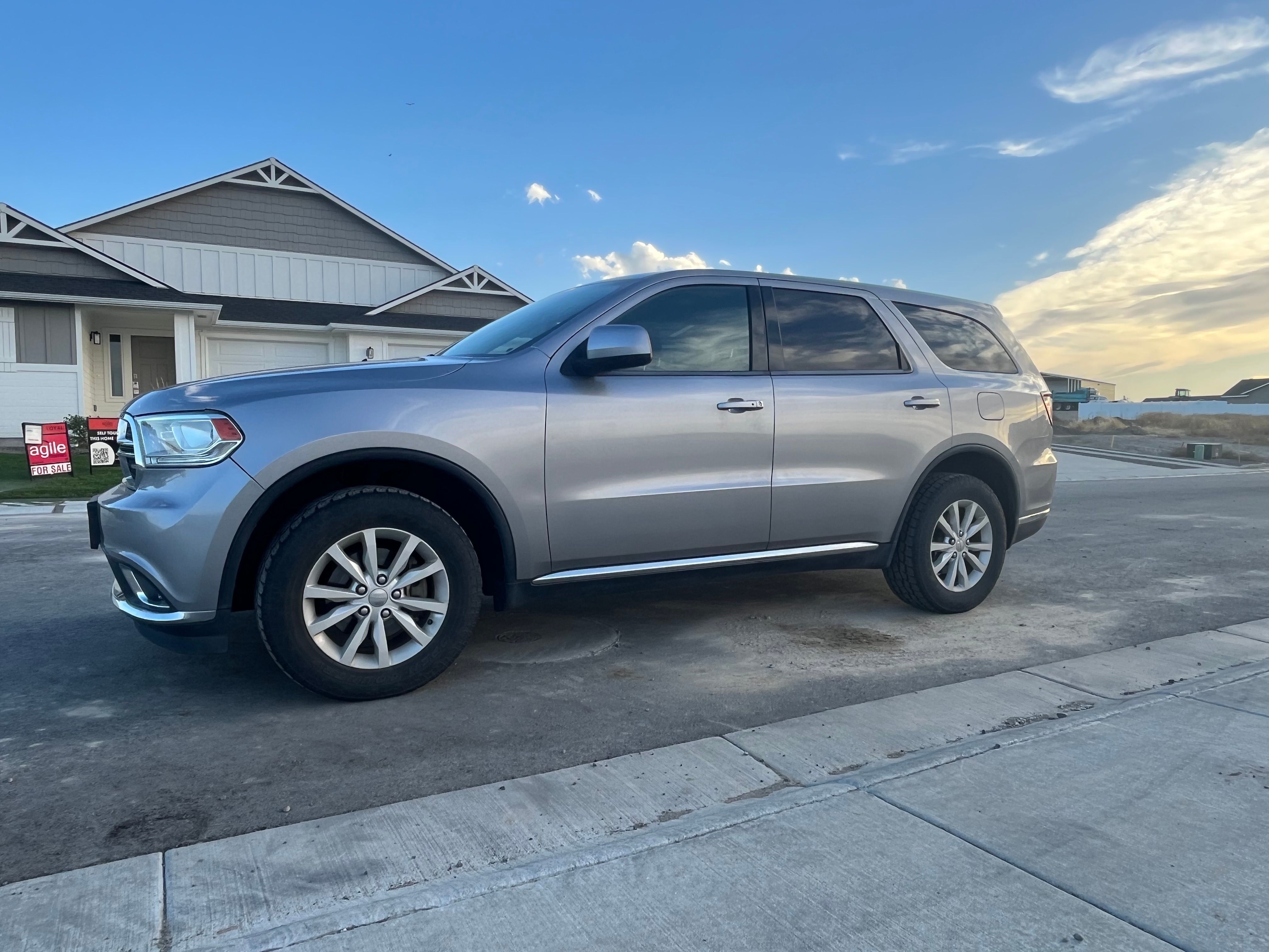 Used 2015 Dodge Durango SXT AWD/4WD image 1