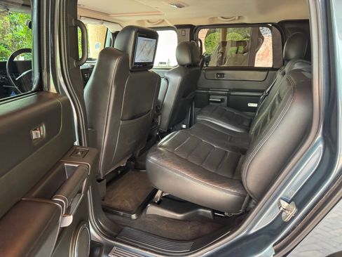 Used 2006 HUMMER H2 AWD/4WD image 9