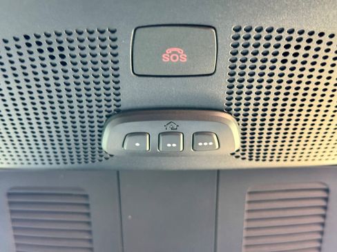 Used 2019 Mercedes-Benz Sprinter 1500 image 29