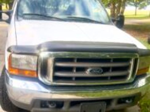 Used 1999 Ford F250 2WD SuperCab Super Duty image 4