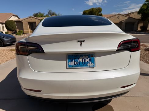 Used 2023 Tesla Model 3 Standard Range RWD image 6