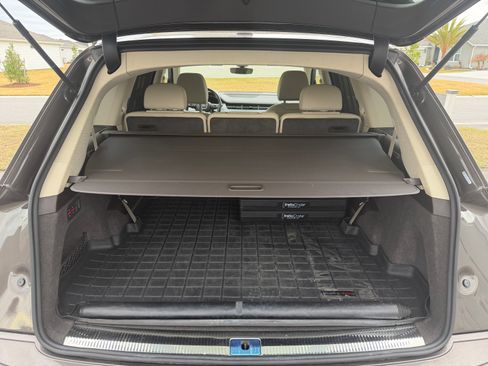 Used 2019 Audi Q7 2.0T Premium Plus w/ Premium Plus Package image 23