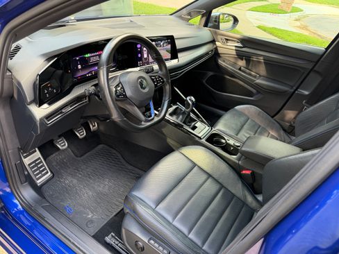 Used 2023 Volkswagen Golf R AWD/4WD image 10