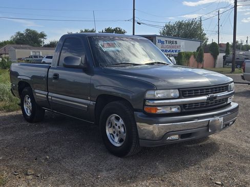 Used 2001 Chevrolet Silverado 1500 LS RWD image 4