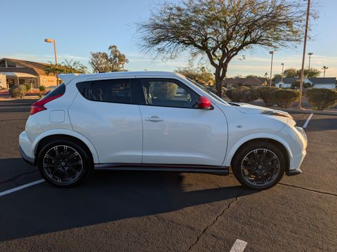 Used 2013 Nissan Juke NISMO image 8