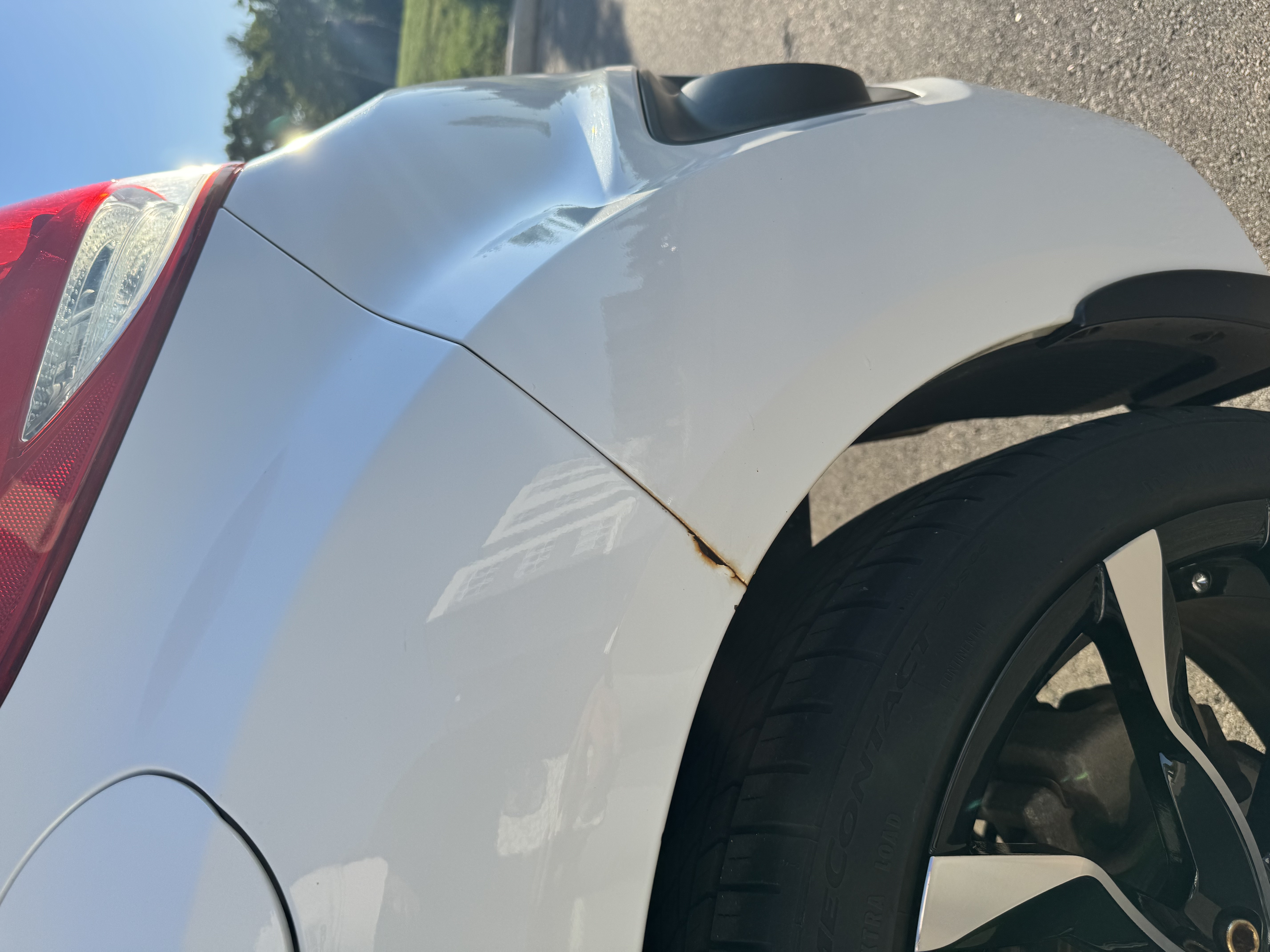 Used 2013 Hyundai Veloster Turbo FWD image 23