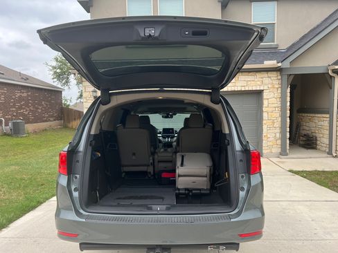 Used 2020 Honda Odyssey EX-L image 1