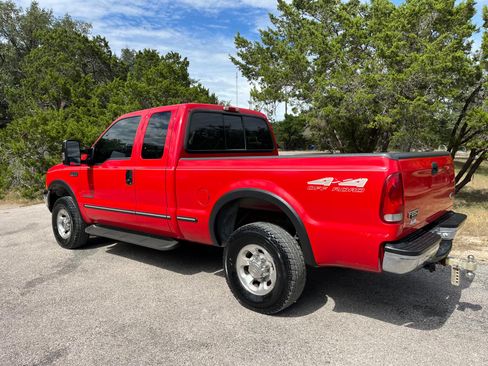Used 1999 Ford F250 Short Bed image 4