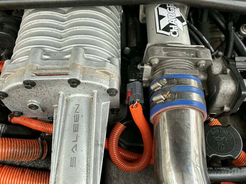 Used 2010 Ford Mustang Coupe image 8