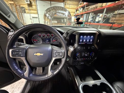 Used 2020 Chevrolet Silverado 3500 LT w/ All Star Edition image 15