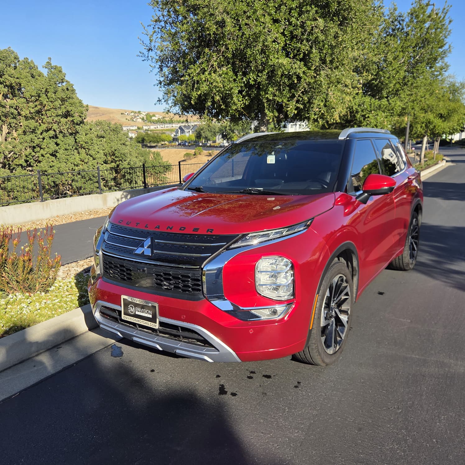 Used 2023 Mitsubishi Outlander SEL FWD image 4