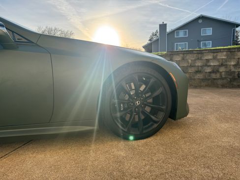 Used 2018 Lexus LC 500 500 Coupe 2D w/ Performance Package image 9