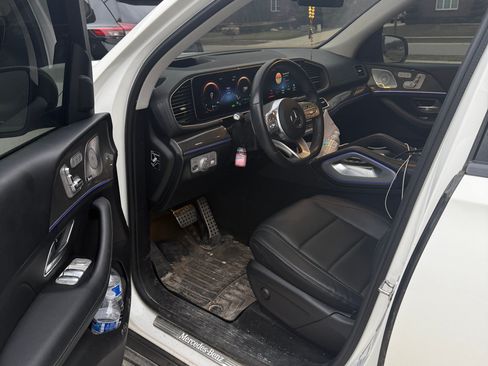 Used 2022 Mercedes-Benz GLS 450 450 4MATIC Sport Utility 4D image 6