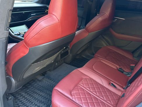 Used 2023 Audi SQ8 Prestige w/ Prestige Package image 16