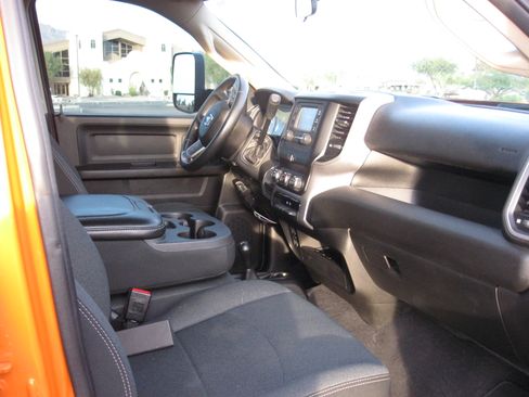 Used 2020 RAM 2500 Tradesman image 9