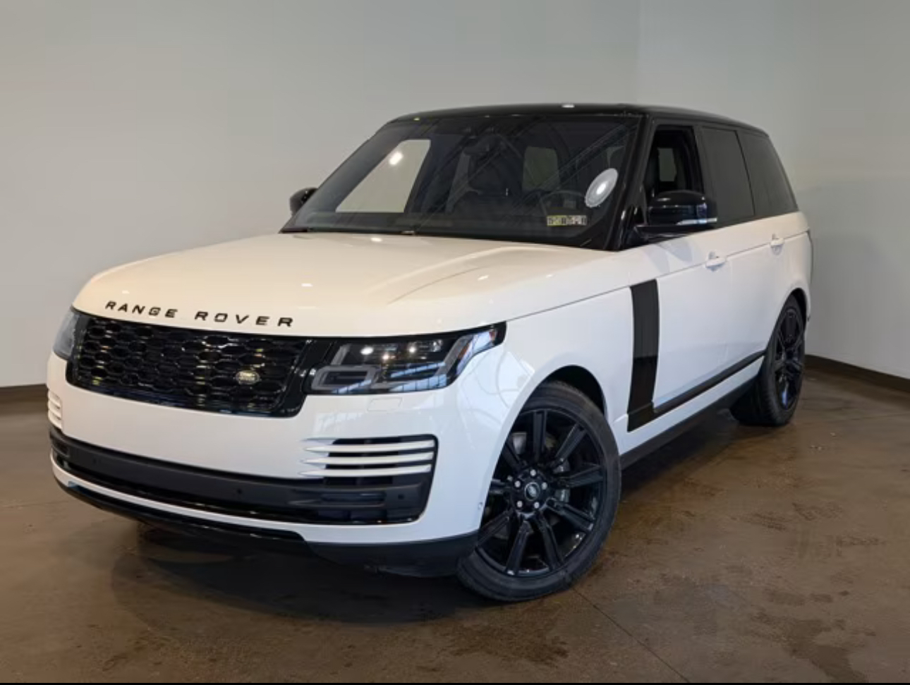Used 2022 Land Rover Range Rover Westminster Edition AWD/4WD image 1