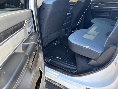 Used 2019 RAM 2500 Big Horn AWD/4WD image 6