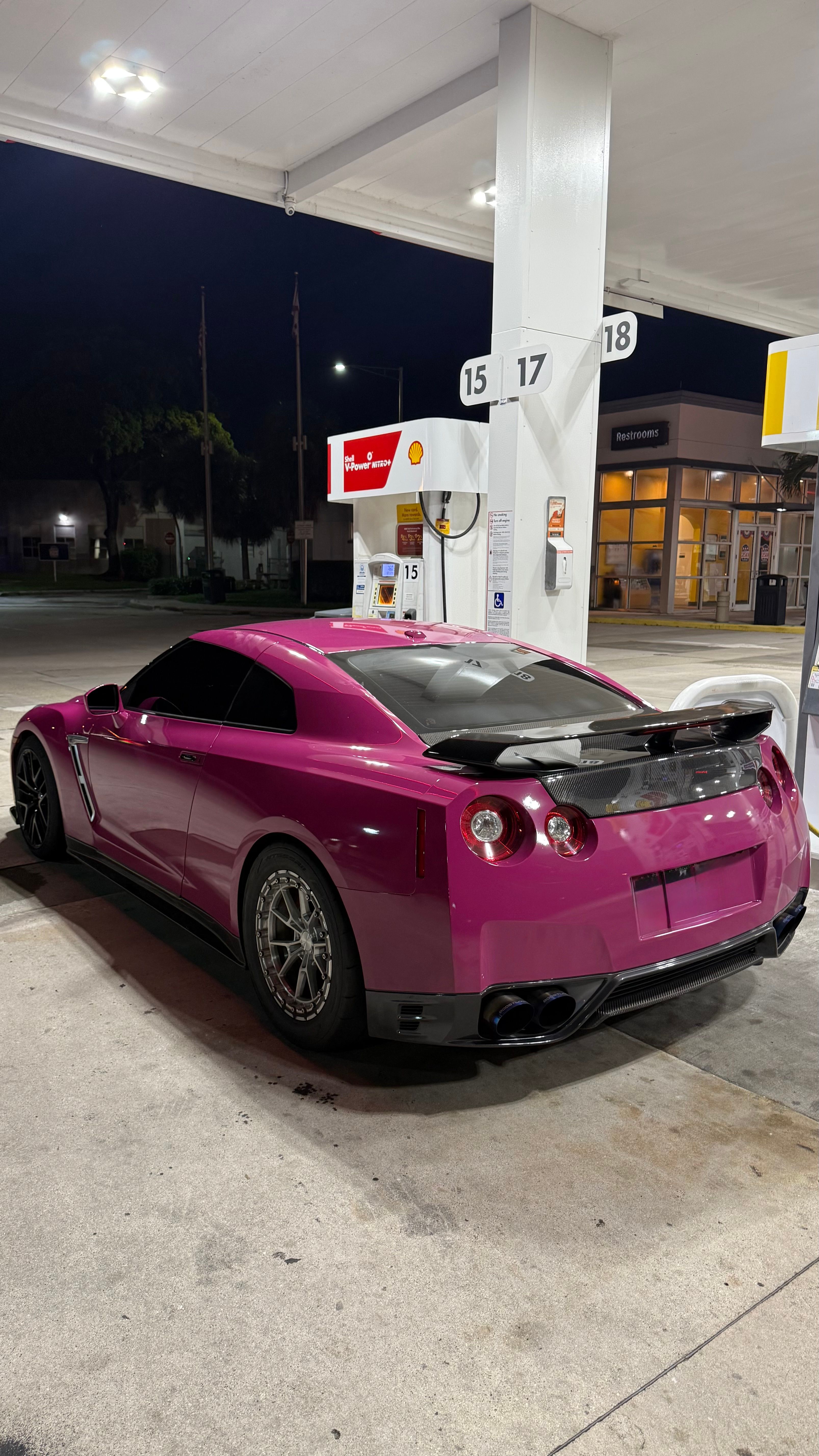 Used 2015 Nissan GT-R Premium AWD/4WD image 1