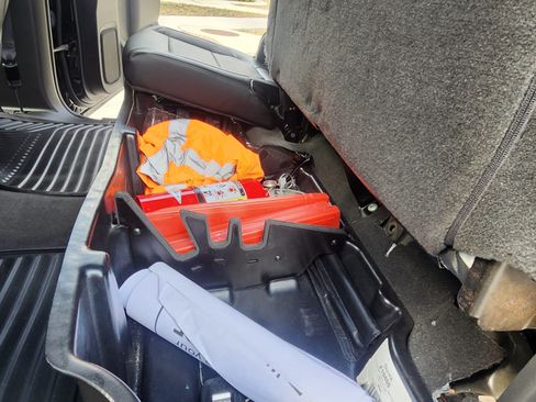 Used 2021 Chevrolet Silverado 1500 Custom image 13