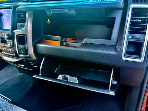 Used 2018 RAM 2500 Big Horn AWD/4WD image 30