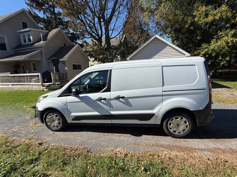 Used 2016 Ford Transit Connect XL image 8