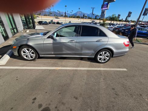 Used 2011 Mercedes-Benz E 350 Sedan image 5