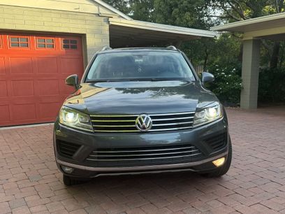 Used 2016 Volkswagen Touareg Sport